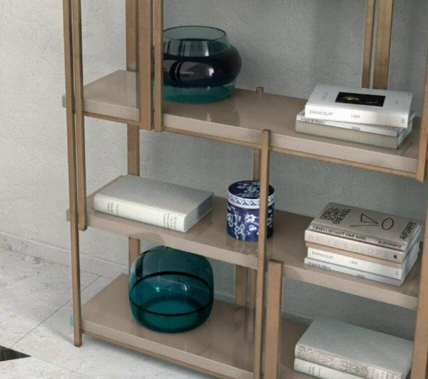 Mondrian bookshelf by Casamilano