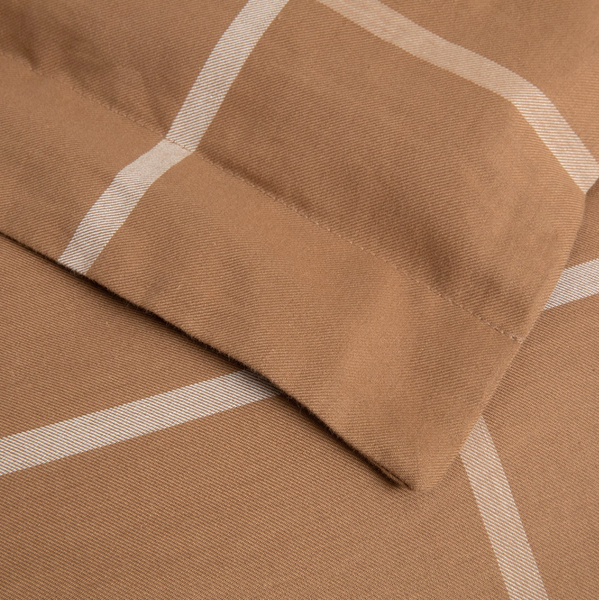 Ralph Lauren Home bedding set, from the Modern Equestrian collection