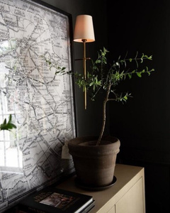 Thomas O'Brien Bryant Large wall lamp