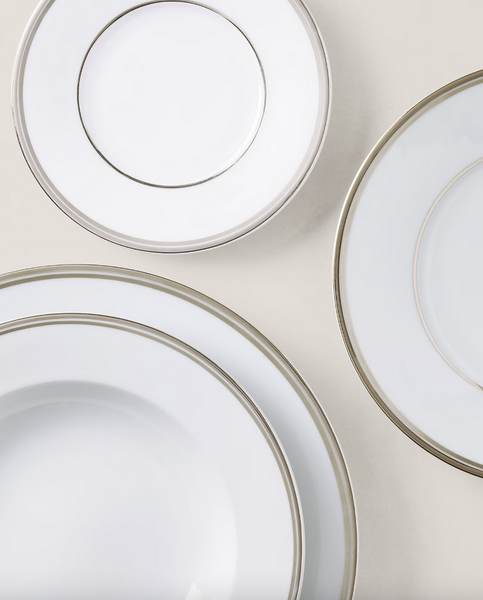 Talerz porcelanowy obiadowy Ralph Lauren Home, z kolekcji Wilshire