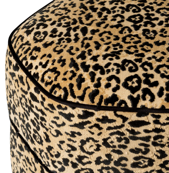 Roosevelt pouffe by Eichholtz