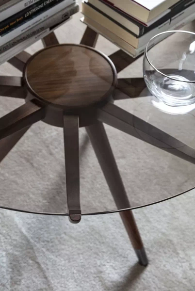 Galimberti coffee table by Nino Charli