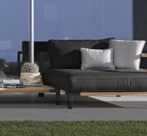 Corner module of the Smania Salò garden sofa