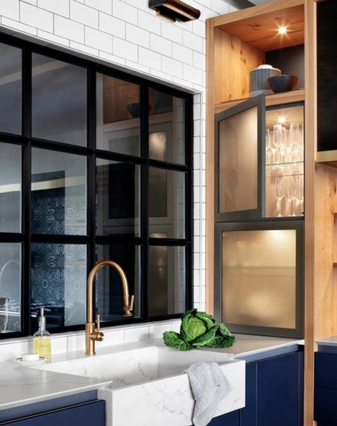 Kinkiet David 12" Art Light projektu Thomas O'Brien marki Visual Comfort