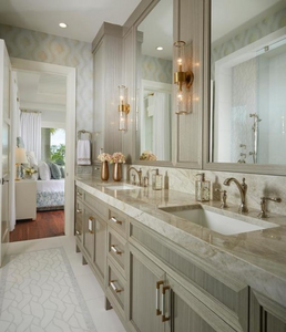 Kelly Wearstler Liaison wall lamp Medium 