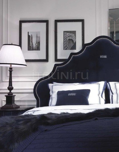 Marriott bed by Gianfranco Ferré Home