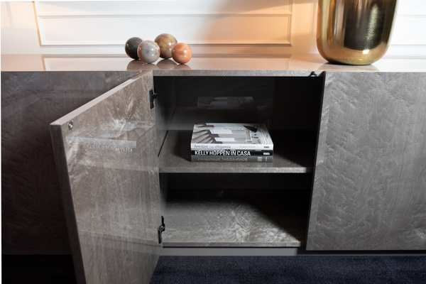 Edizioni Axel House chest of drawers