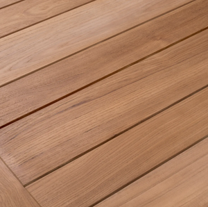 Stół ogrodowy Glover marki Eichholtz 