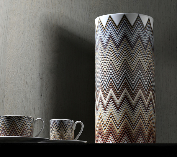 Missoni Home rectangular tray, from the Zig Zag Jarris 148 collection