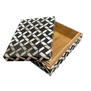 Pudełko dekoracyjne Bone Box Black Geometric