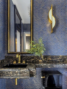 Kelly Wearstler Avant wall lamp 