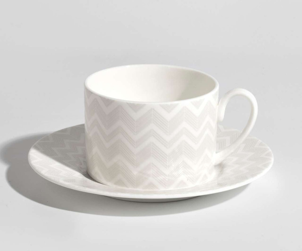 Missoni dessert plate from the Zig Zag White collection