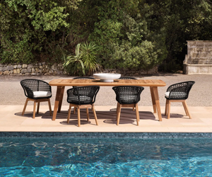 Glover garden table by Eichholtz