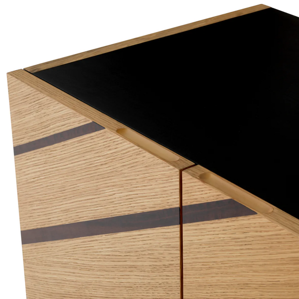 Wexford bar by Eichholtz