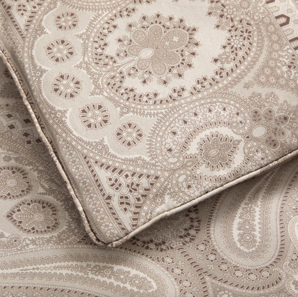 Ralph Lauren Home duvet cover from the Beaumont collection