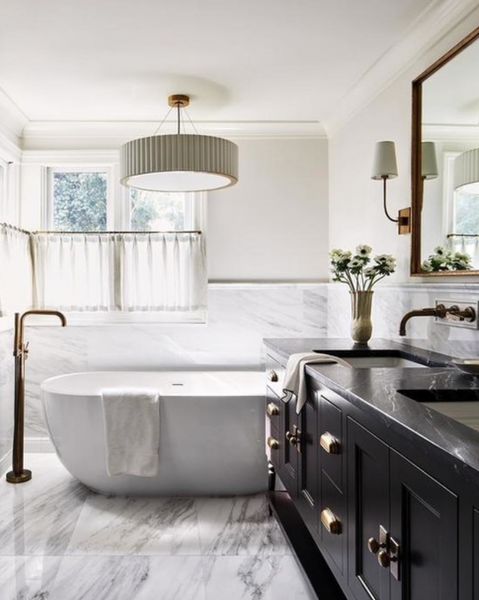 Palati Large pendant lamp designed by Ian K.Fowler