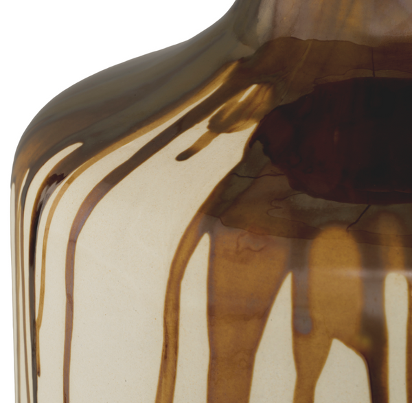 Lorena table lamp by Eichholtz