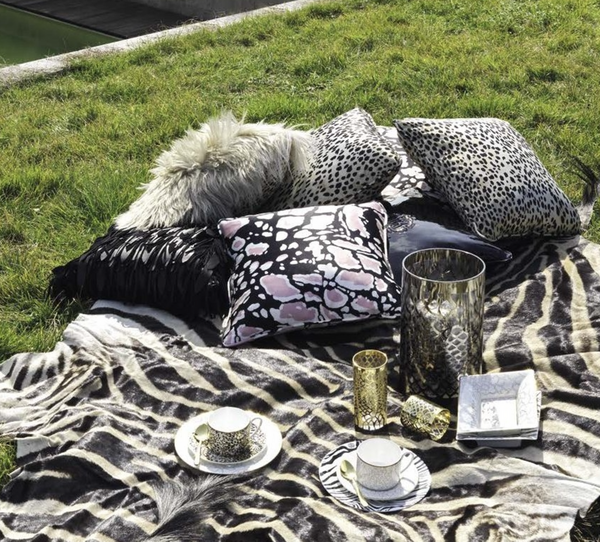 Zestaw sześciu filiżanek do herbaty Roberto Cavalli Home z kolekcji Giraffa