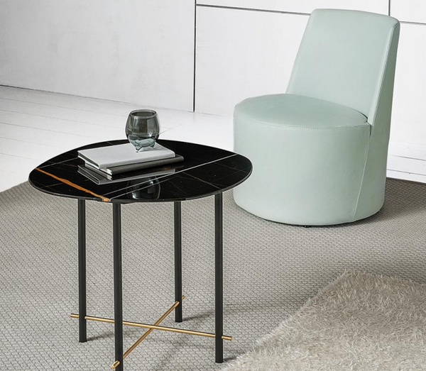 Lea armchair by Casamilano