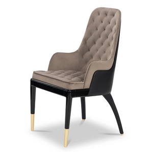 Charla King chair by Luxxu