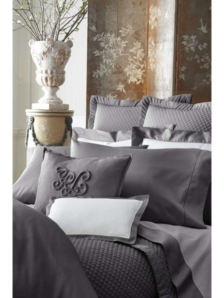Ralph Lauren Home pillowcase, from the Langdon (Graphit) collection