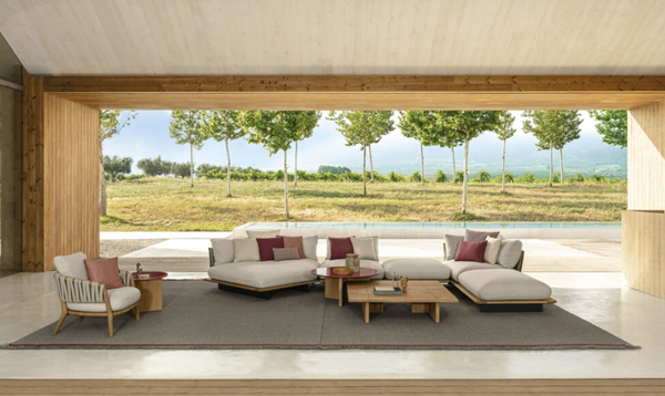 Venice Love Seat sofa by Talenti