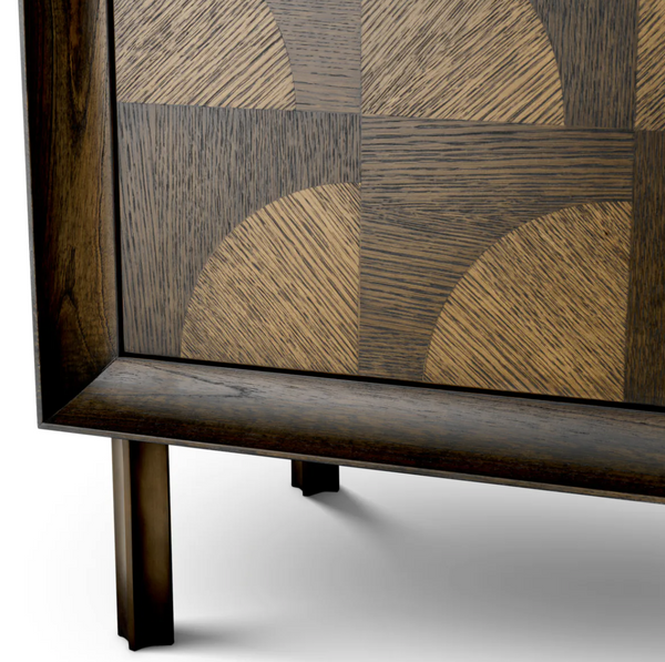 Kumo wardrobe by Eichholtz