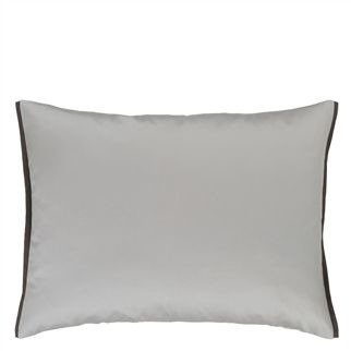 Designers Guild Aubriet Fuchsia decorative pillow