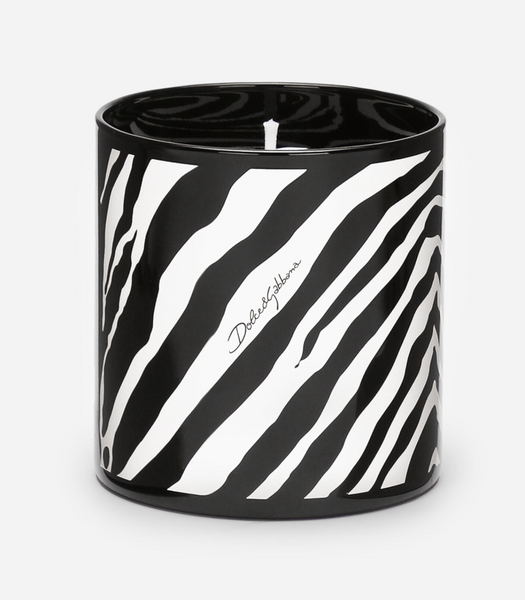 Lychee & Mulberry scented candle by Dolce&Gabbana, from the DNA collection