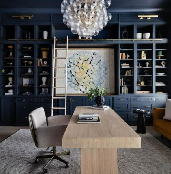 Wall lamp Chapman & Myers Cabinet Maker's Picture (24") Visual Comfort brand