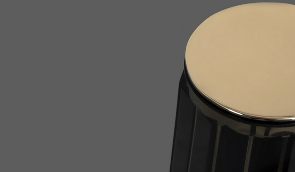 Darian table by Luxxu