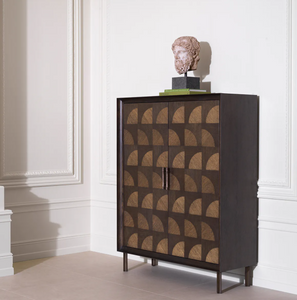 Kumo wardrobe by Eichholtz