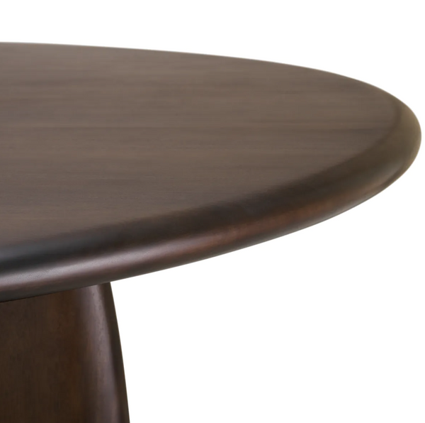 Windsor table from Eichholtz