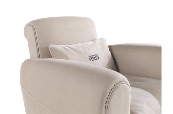 Gianfranco Ferré Home Kallio Armchair