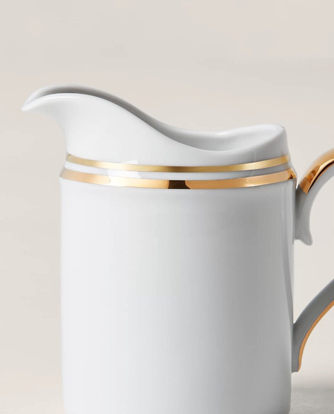 Ralph Lauren Home Wilshire Teapot