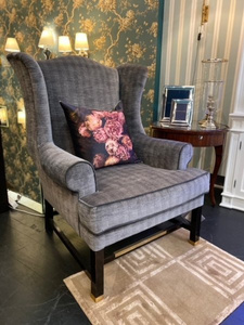 Ayla armchair by Gianfranco Ferré Home