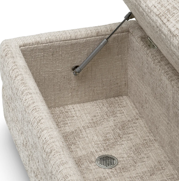 Valmont bench from Eichholtz