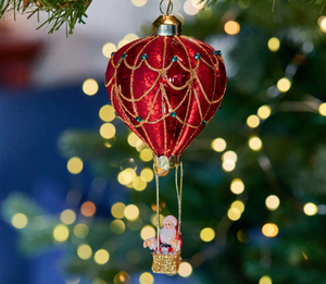 Christmas ornament – ​​Santa Claus in a red balloon