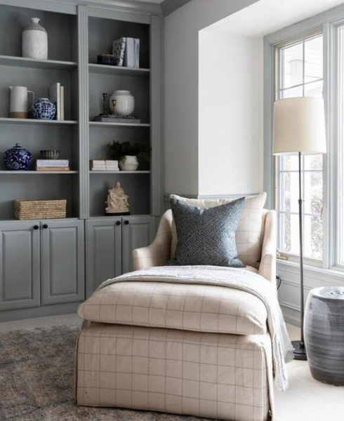 Bryant floor lamp by Thomas O'Brien