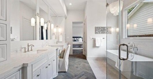 Aerin Jacqueline chandelier