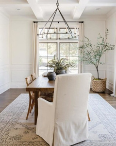 E.F. Chapman Darlana Large chandelier