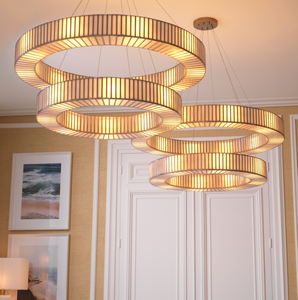 Eichholtz Monari chandelier