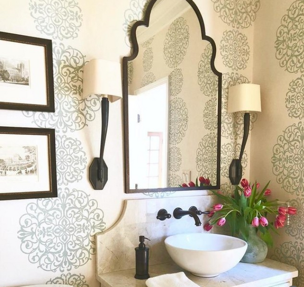 Ruhlmann Single wall lamp by E.F. Chapman