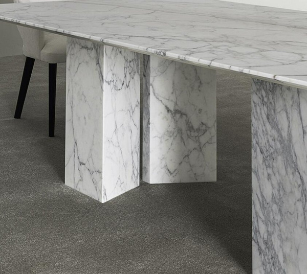 Karl 240 table by Casamilano