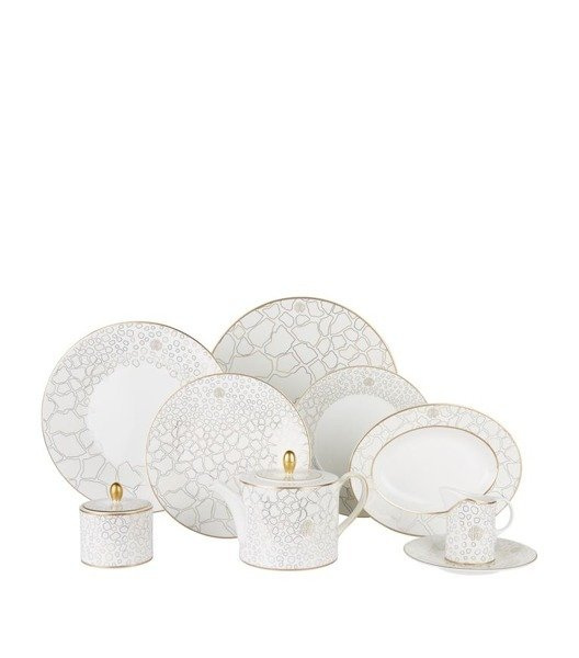 Set of six soup plates by Roberto Cavalli Home, from the Giraffa collection