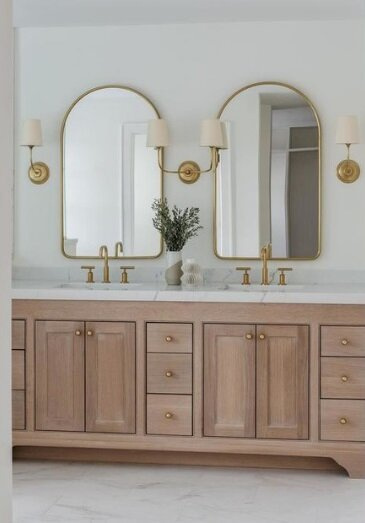 Kinkiet Vendome projektu Thomas O'Brien marki Visual Comfort