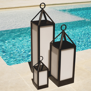 Riserva S garden lamp by Eichholtz