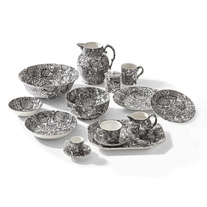 Mlecznik Ralph Lauren Home x Burleigh Faded Peony (Black)