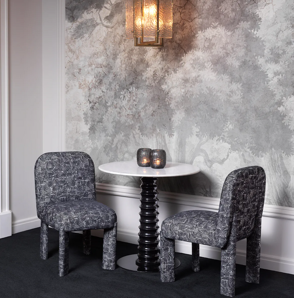 Magnus chair by Eichholtz