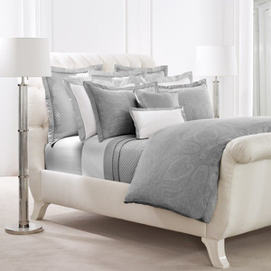 Ralph Lauren Home pillowcase, from the Doncaster collection (Soft Silver)